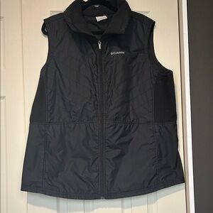 Columbia Black Sleeveless Vest